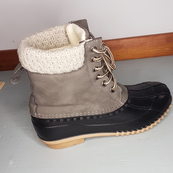 Low ankle duck boot - Picture 2 of 6